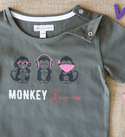 kids t shirt